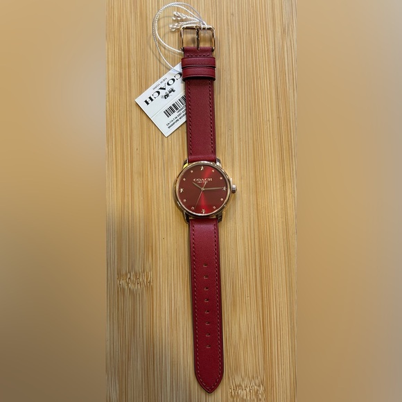 Coach Grand Watch With 36mm Burgundy Red Face With Burgundy Leather Band - Picture 4 of 5